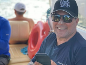 Antes da reestreia no Palmeiras, Luxemburgo aproveita férias em Alagoas