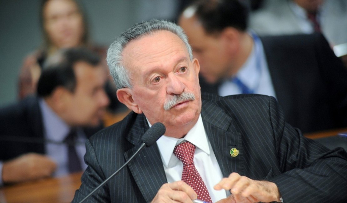 Benedito de Lira diz que a PEC 55 é necessária para tirar o Brasil da crise