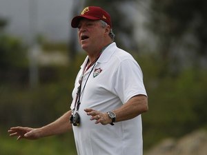 CBF adia jogo Fluminense x Ponte Preta, pela morte do filho mais novo de Abel Braga 