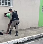 Homem que invadiu loja e furtou calçados no Centro de Arapiraca é preso durante ação da PM