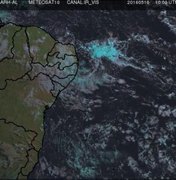Tempo nublado e chuvas devem permanecer até o final de semana em Alagoas