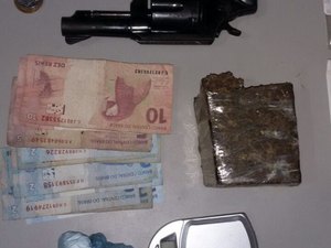Grupo é preso em flagrante por porte ilegal de arma e tráfico de drogas no interior