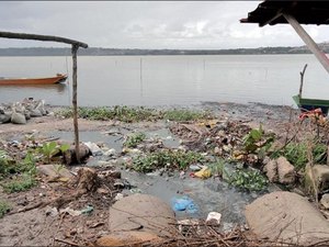 Homem é assassinado e corpo é encontrado na Lagoa Mundaú