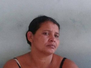 Mulher é presa acusada de furto em Livraria de Arapiraca