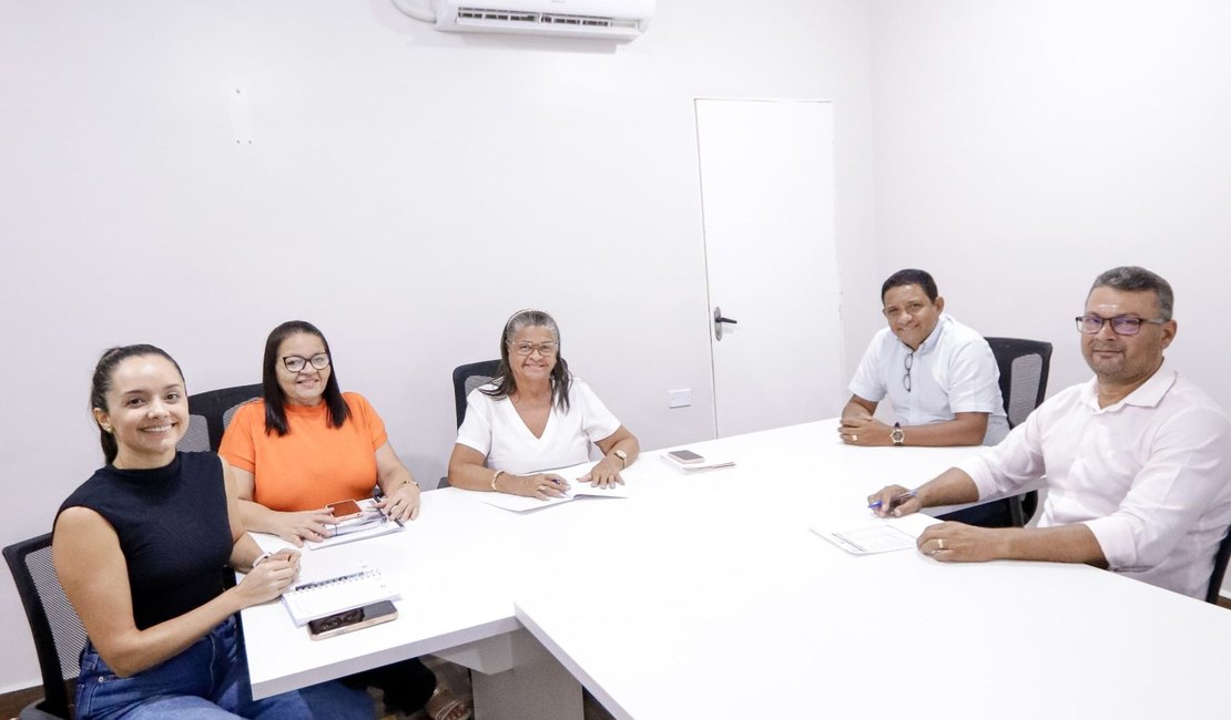 Escolas municipais de Palmeira são premiadas por melhores notas no Ideb