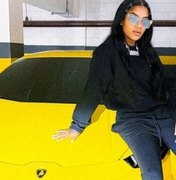 Ludmilla impressiona fãs ao posar com Lamborghini avaliado em cerca de R$ 3 milhões: 'Veloz e furiosa'