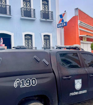 Mulher é presa ao tentar abrir conta com documento falso em Penedo
