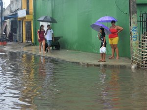 Sesau volta a orientar população alagoana sobre como evitar a leptospirose