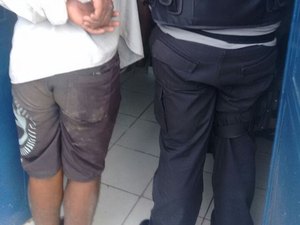 Acusado de roubos de carros em Alagoas e Sergipe é preso na Ponta Verde