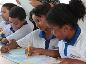 Novo Referencial Curricular de AL garante desenvolvimento da criança de forma integral