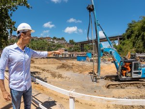 Prefeito JHC vistoria obras do Renasce Salgadinho e destaca transformação histórica na capital