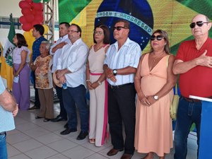 [Vídeo] Luciano Barbosa reinaugura Creche Professora Luíza Maria no bairro Nilo Coelho