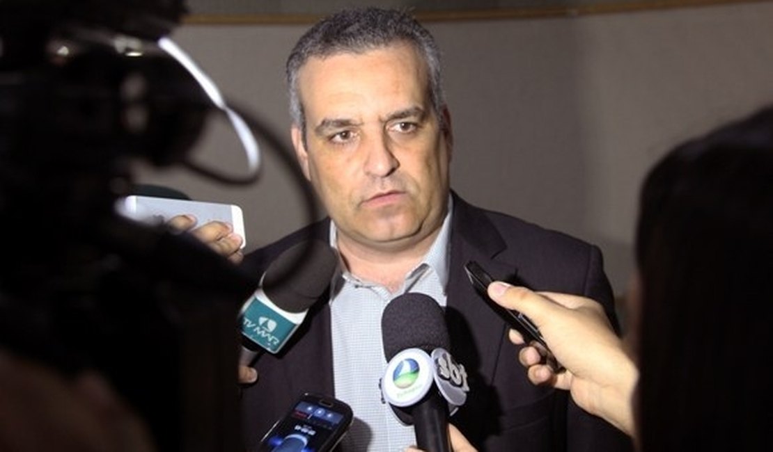 MP cobra de Alfredo Gaspar fim da custódia de presos em delegacias de Maceió