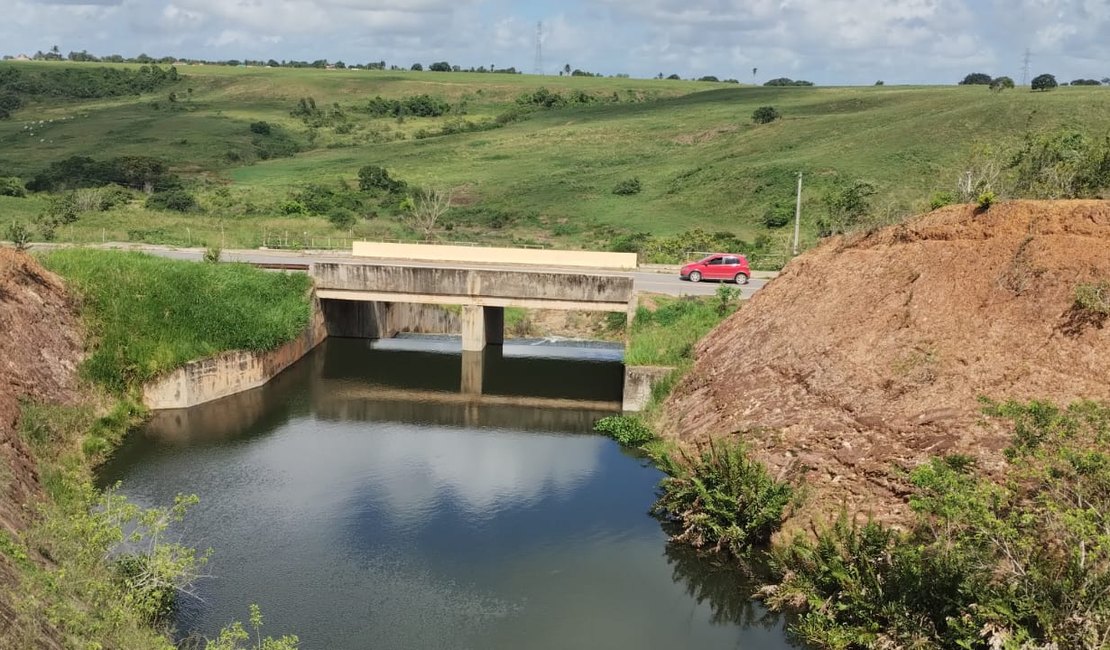 [Vídeo] Moradores da Bananeira estão preocupados com estrutura de ponte sobre a barragem