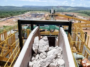 Minerais críticos e estratégicos empregam 129 mil pessoas no Brasil