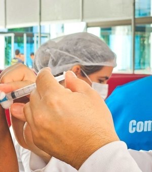 Maceió retoma vacinação contra Influenza para público geral não vacinado; veja locais