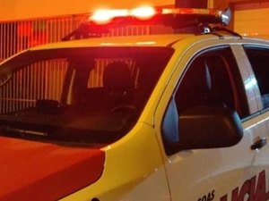 Homem é preso em flagrante por porte ilegal de arma de fogo, em Maceió