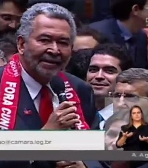 Paulão analisa possível volta de Dilma e fala em pré-candidatura à prefeitura de Maceió