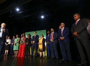 Presidente eleito Lula anuncia mais 16 ministros da futura gestão