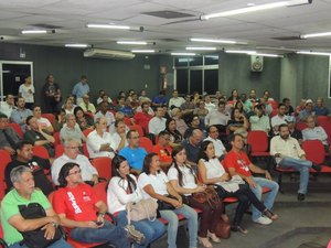 Bancários rejeitam proposta de reajuste e deflagram paralisação por tempo indeterminado