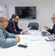 Comissão do TJ habilita casal para adoção internacional em Alagoas