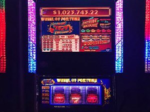 Mulher ganha US$ 1 milhão após 960 jogadas em cassino de Las Vegas