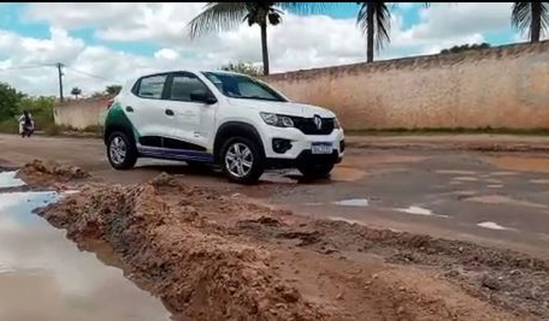 [Vídeo] Solução vira problema: abandono da Marginal Piauí é dor de cabeça para motoristas