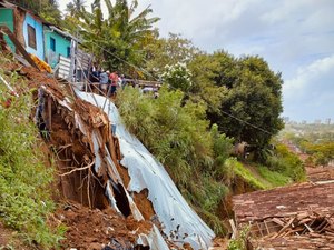 Chuvas intensas deixam 42 pessoas desabrigadas e 142 desalojadas em Alagoas