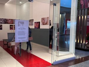 Arapiraca Garden Shopping inaugura exposição fotográfica em celebração ao Dia das Mães