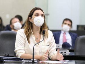 Deputada Jó Pereira cobra dados para subsidiar reajuste de servidores