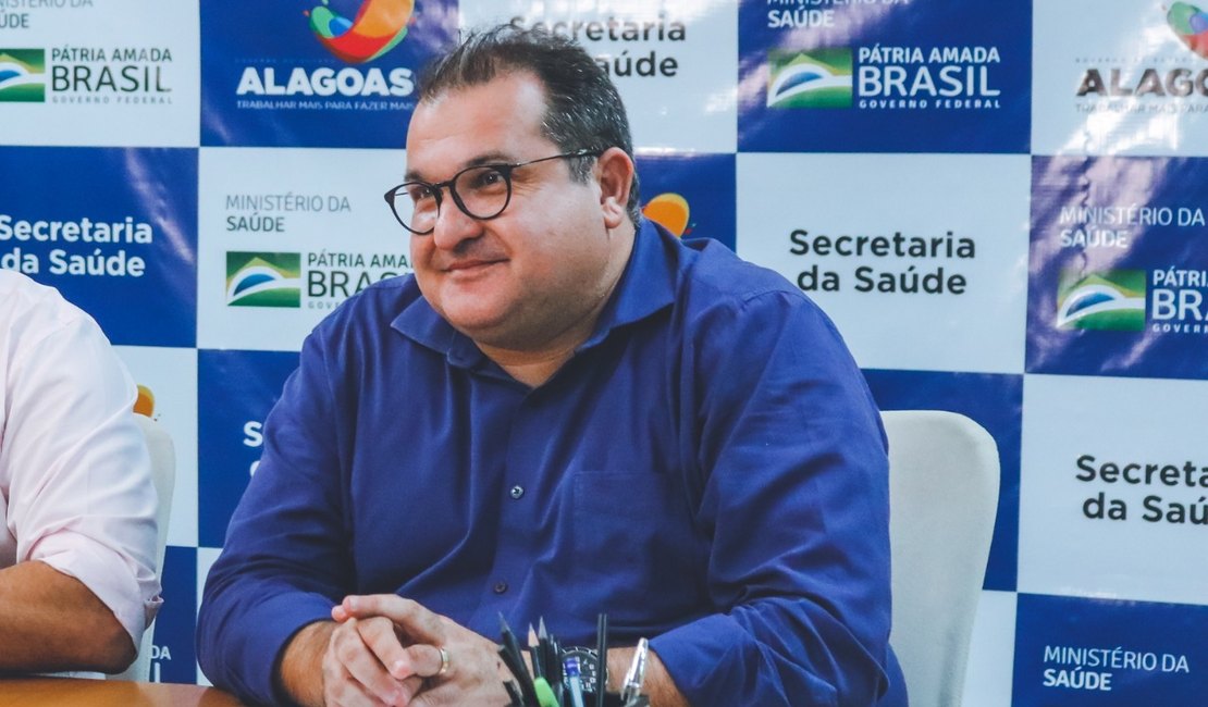 George Santoro entra na briga entre deputados para defender Governo de AL