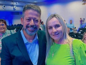 Arthur Lira garante investimentos e obra com mais de 3,5 km de pavimentação asfáltica avança em Flexeiras