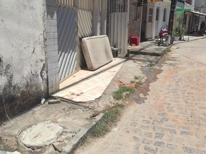 Homem é assassinado com golpes de faca e pauladas em Maragogi