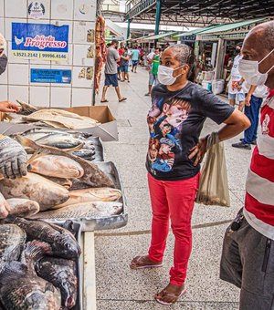 Procon Arapiraca alerta para variação de preços de pescados e ovos de Páscoa