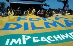 Manifestação contra Dilma, em Maceió