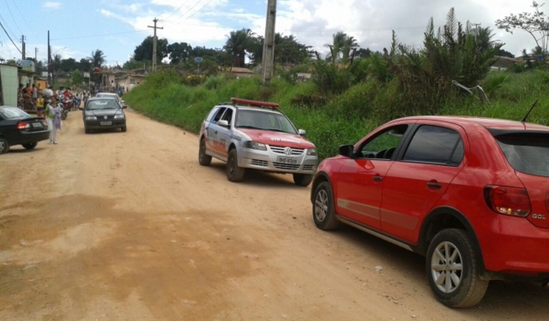 Ladrões roubam quase R$10 mil de irmãos durante assalto em Arapiraca