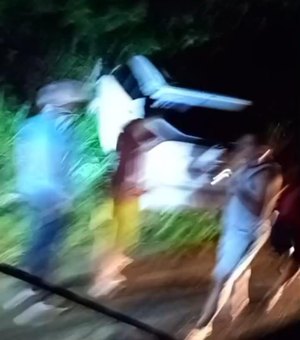 Acidente de trânsito deixa duas pessoas feridas na rodovia AL-105