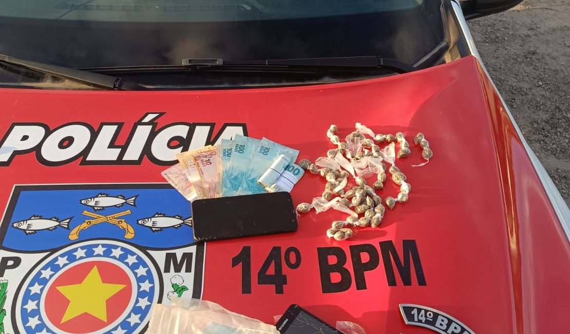 Jovem casal é preso acusado de tráfico de drogas no município de Jundiá