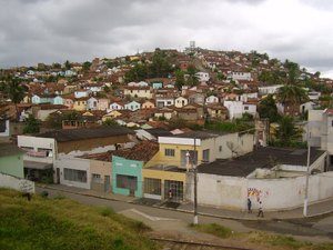 Policia encontra drogas após prender dois homens em atitude suspeita em Palmeira