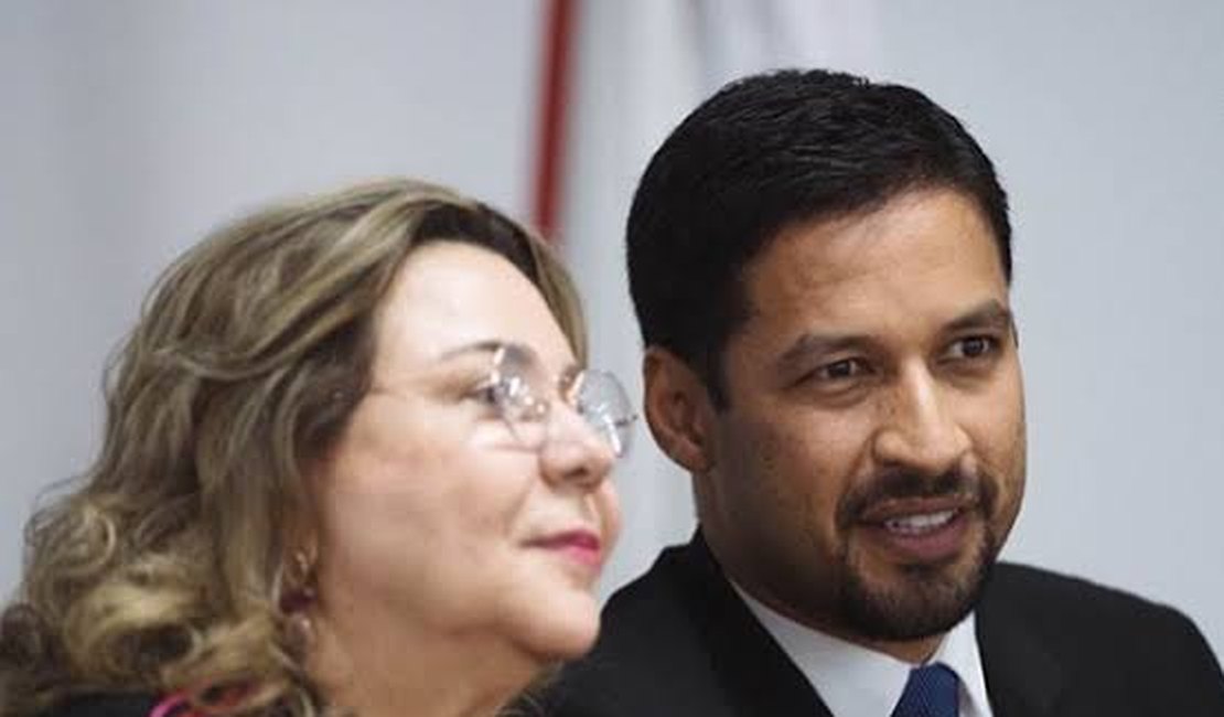 Dirigentes do PSDB se reúnem para decidir destino da legenda em Arapiraca