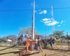 Prefeitura instala três postes e moderniza rede elétrica da UPA de Palmeira dos Índios