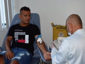 Hemoal promove coleta de sangue na Escola de Enfermagem Santa Juliana nesta quarta-feira