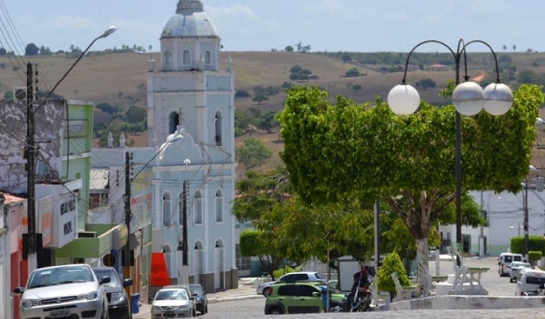 Procissão marca dia de Nossa Senhora da Conceição