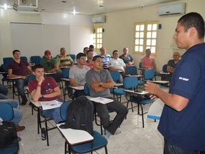 SMTT realiza curso para Condutor de Veículos de Emergência em Arapiraca   