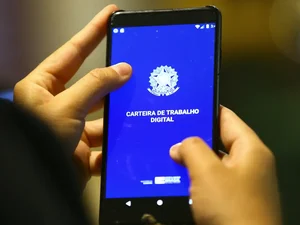 Desemprego no 2º trimestre é 5,4%, o menor já registrado no período