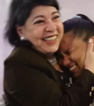 Atitude inesperada de Roberta Miranda com ambulante emociona a web