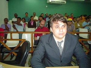 Vereador investigará venda de terrenos e licitação de merenda em Arapiraca