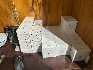 Operação da PF apreende vapes, eletrônicos e prende suspeito de contrabando em Maceió