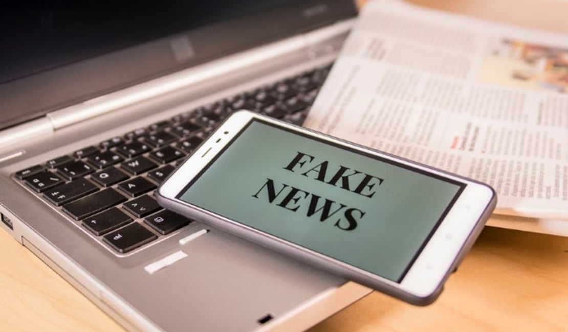 Dia do jornalista: combate às fake news altera rotina dos profissionais