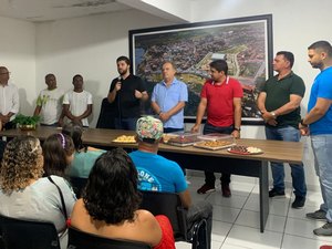 Prefeito Lucas Santos reúne microempreendedores e autônomos de Traipu em mais uma etapa da concessão do auxílio às categorias
